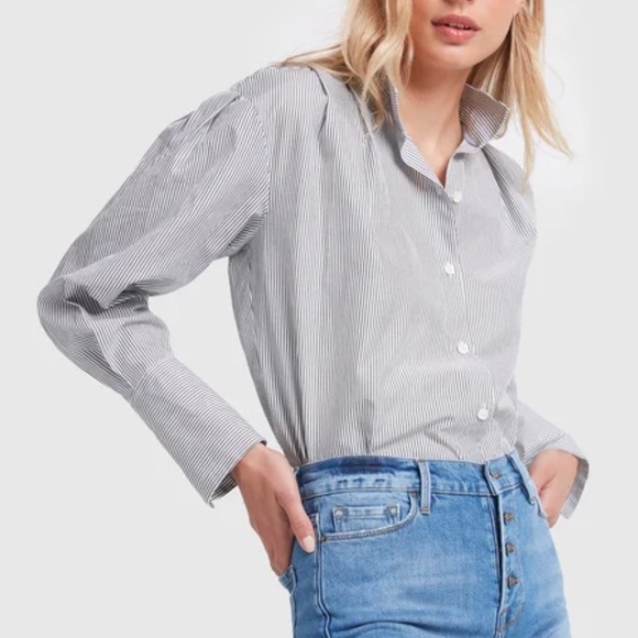 Excellent Condition Frame Pleated Clean Collar Shirt - Picture 4 of 12